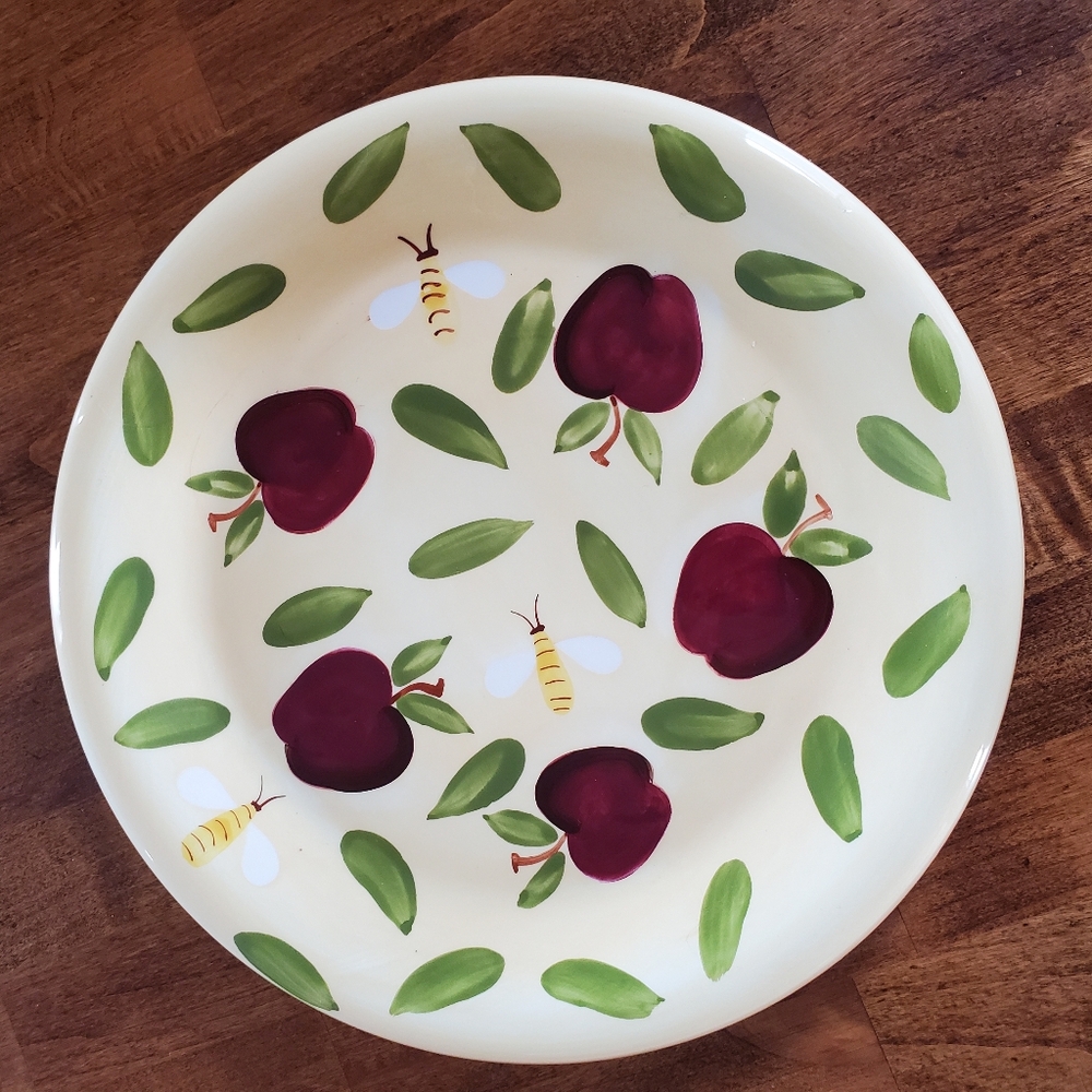 Carol Endres Apple and Bee Ceramic Plate